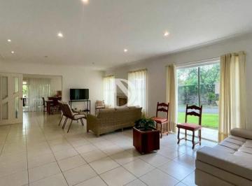 Casa · 462m² · 4 Quartos · 6 Vagas · Casa com 4 dormitórios à venda, 462 m² por R$ 2.700.000,00 - Condomínio Campos de Santo Antônio - It