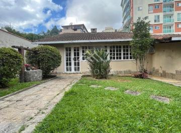 whatsapp-image-2025-12-03-at-221925-4-1764812351389.jpeg · Casa ampla, acolhedora e perfeita para quem busca conforto, localização privilegiada e praticidade!