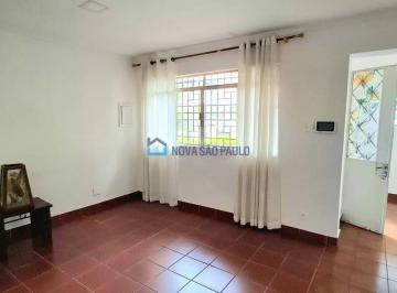 Casa · 290m² · 2 Quartos · 3 Vagas · Casa térrea no Jabaquara | 290m² | Quintal amplo | 3 vagas.