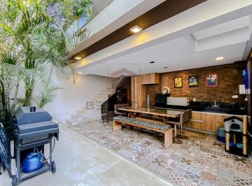 Casa · 288m² · 3 Quartos · 2 Vagas · Casa à venda com 288m², 3 quartos e 2 vagas