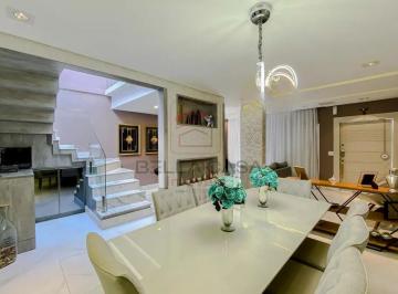 Casa · 288m² · 3 Quartos · 2 Vagas · Casa à venda com 288m², 3 quartos e 2 vagas