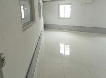 Comercial · 700m² · 5 Vagas · Galpão para locação 2 banheiros, escritório 5 vagas - 700m² Mooca