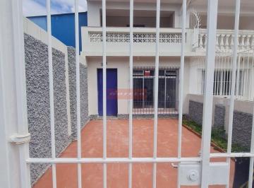 Casa · 104m² · 2 Quartos · 1 Vaga · Sobrado 2 dorm, sala ampla, 2 Wcs, 1 vaga. Oportunidade