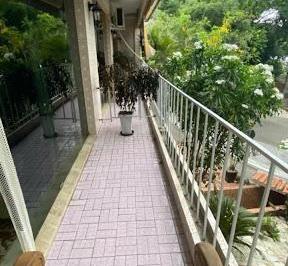 3f009e661d53fe2d485440a02ff0b309caa3becf · Casa com 4 quartos e apla área frutifera à venda, 240 m² por R$ 1.250.000 - Charitas - Niterói/RJ