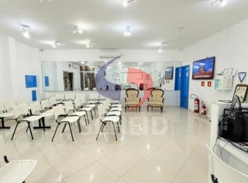 Casa · 230m² · Casa térrea comercial 480m², com 15 salas, ar condicionado, próximo ao Metrô - Alto da Boa Vista