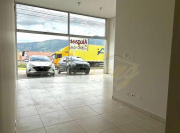Comercial · 34m² · Salão comercial para alugar no bairro Consulte - Extrema/MG