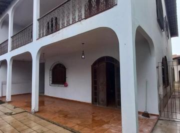 Casa · 150m² · 4 Quartos · 3 Vagas · Casa Duplex de 04 quartos c/02 suítes em Centro de Vila Velha-ES
