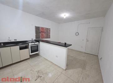 Casa · 1 Quarto · CASA PARA ALUGAR NO BALNEÁRIO SÃO JOSE