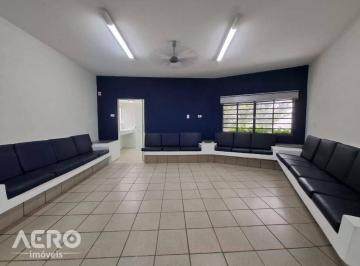 6e2c246d31d8aeae57f1cba452caac63f2f92686 · Imóvel comercial com 8 salas