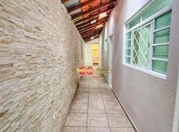 fb528ad6050546ecec368f2b6788b136f5b77019 · Casa Residencial / Jardim Nardin