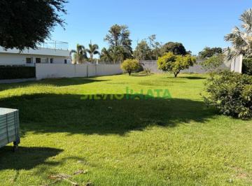 Foto 0 · Último terreno disponível com 1.000 m² em condomínio fechado em Maringá!