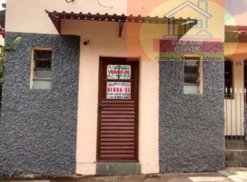 Casa · 100m² · 4 Quartos · Casa assobradada espaçosa com edícula versátil em localização privilegiada!
