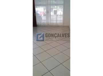 A (21) · Sobrado Residencial com 3 Quartos (1 Suíte) em Nova Petrópolis, SBC – Venda R$900.000