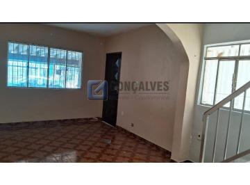 A (21) · Sobrado Residencial à Venda em Diadema – 3 Dormitórios, 1 Suíte, Frente