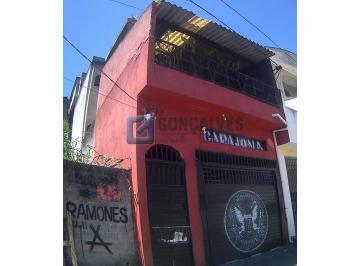 (14) · Sobrado residencial 3 dorms (1 suíte) com 3 vagas | Cond. Maracanã, Santo André