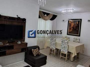Casa · 182m² · 2 Quartos · 3 Vagas · Casa à venda em Assunção, São Bernardo do Campo – 2 quartos, 3 vagas, 181,57 m²