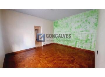 A (30) · Casa à venda em Santa Paula, São Caetano do Sul – 150 m², 3 vagas abertas