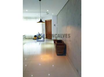 A (20) · Sobrado Residencial à Venda em Jordanópolis, São Bernardo do Campo – 3 Quartos (1 suíte), 4 Vagas