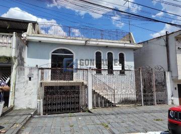 A (25) · Casa Comercial à Venda em Jardim Ângela, SP | 3 Quartos, 3 Vagas