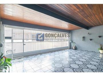 A (20) · Sobrado Residencial com 4 Quartos, 3 Vagas e Espaço Gourmet em Cidade São Jorge, Santo André