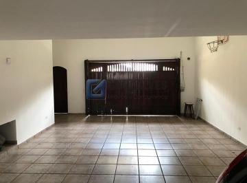 A (21) · Sobrado à venda com 4 quartos, 6 vagas e excelente localização em Jardim das Américas – SBC