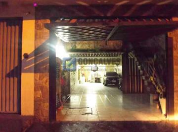 A (20) · Sobrado 3 suites, 300 mts² no Bairro Parque Novo Oratório em Santo André.