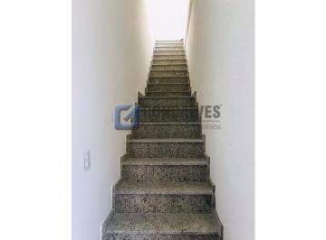 A (26) · Sobrado à venda | 3 quartos, 2 suítes, 6 vagas - Vila Helena, Santo André