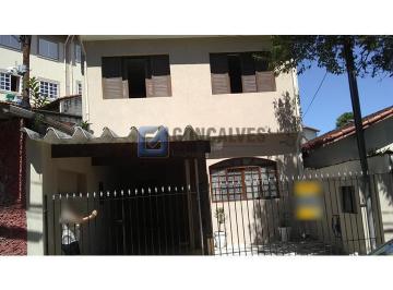 A (30) · Sobrado Residencial com 3 Vagas em Demarchi, SB Campo – Venda R$500.000