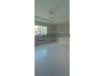 A (50) · Sobrado 3 dormitórios sendo 1 suite, 138 mts² no Jardim Estádio em Santo André