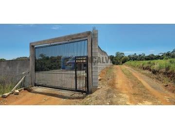A (30) · Chácara Rural à Venda em Mogi das Cruzes (Cocueira) – 3 suítes, 20 vagas e terreno de 24.821 m²
