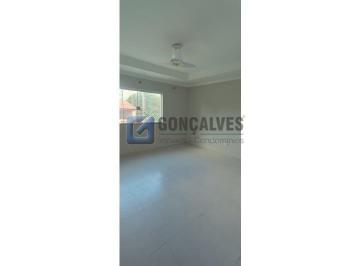 A (50) · Sobrado 3 dormitórios sendo 1 suite, 138 mts² no Jardim Estádio em Santo André