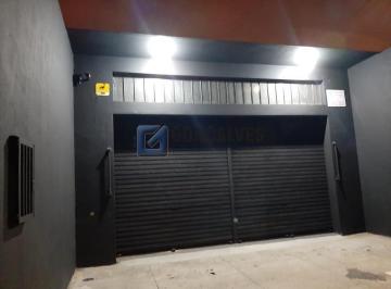 A (31) · Sobrado residencial à venda em Planalto, SBC — 3 quartos, 1 suíte, 4 vagas