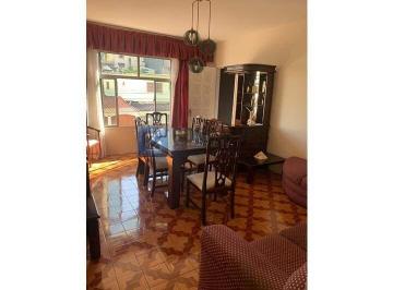 A (51) · Casa à venda em Vila Valparaíso, Santo André – 2 quartos, 3 vagas