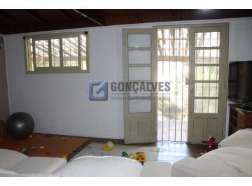 A (30) · Casa à venda em Eldorado, Diadema - 3 quartos, 3 vagas, pronto para morar | R$ 1.100.000