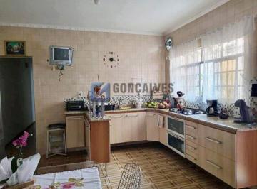 D (30) · Casa à venda em São Caetano do Sul (Mauá) – 4 quartos, varanda gourmet e quintal