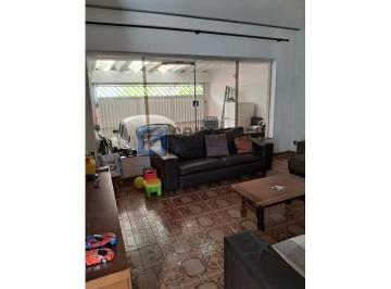 A (18) (1) · Sobrado Residencial em Jordanópolis — 4 Quartos, 5 Vagas, 275 m² Úteis | Venda R$800.000