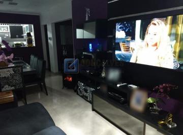A (54) · Sobrado à venda em Demarchi, São Bernardo do Campo – 2 quartos, 1 suíte, 2 vagas