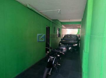 A (21) · Sobrado à venda em Jardim Santo André, Santo André - 5 quartos, 3 vagas