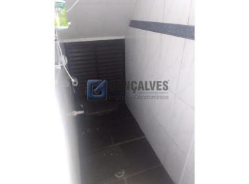 A (25) · Casa à venda em Montanhão, São Bernardo do Campo — 3 quartos, 6 vagas
