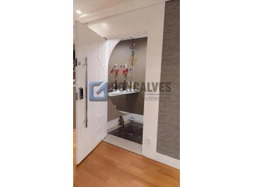A (25) · Apartamento 156 m² com 3 suítes e 3 vagas no Centro de SBC