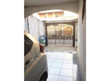 A (21) · Sobrado Residencial à Venda em São Bernardo do Campo – 3 Quartos (1 Suíte) com 6 Vagas