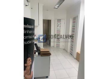 A (26) · Sala Comercial de 50 m² à Venda em Jardim do Mar, SBC – R$270.000