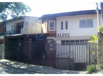 (9) · Sobrado Residencial com 3 suítes, 6 vagas e churrasqueira em Vila Euclides, São Bernardo do Campo