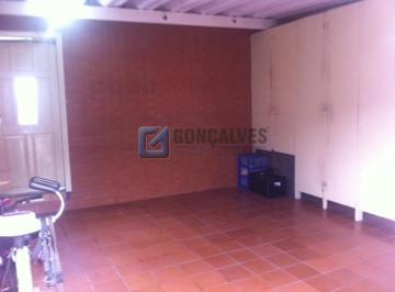 A (25) · Casa à venda em Jardim do Mar (São Bernardo do Campo) – 6 quartos, 4 vagas e excelente espaço