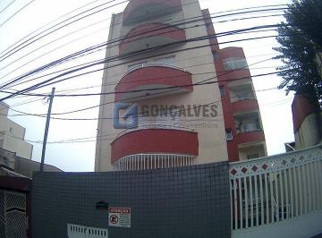 (33) · Terreno Comercial à Venda em Batistini, São Bernardo do Campo – 995 m² com Piscina