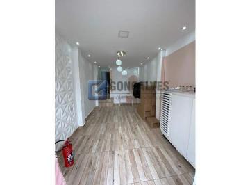A (40) · Salão Comercial para Aluguel | 200 m² em Vila Santa Luzia, SBC
