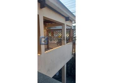 A (15) · Casa à Venda em Nova Petrópolis, São Bernardo do Campo - 2 Quartos, 267 m² Internos