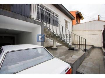 A (31) · Casa Residencial à Venda em Parque Novo Oratório | 224 m² úteis, 2 vagas