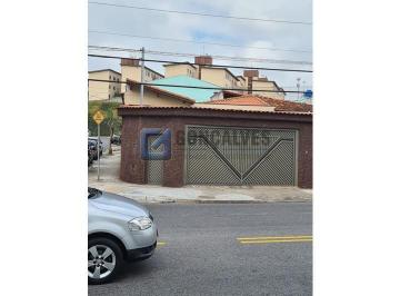 A (12) · Casa Residencial à Venda em São Bernardo do Campo - Bairro dos Casa | 2 suítes, 2 quartos, 3 vagas