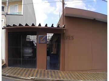 (28) · Casa à venda em Independência, SBCampo – 2 quartos, 2 vagas, terreno de 290 m²